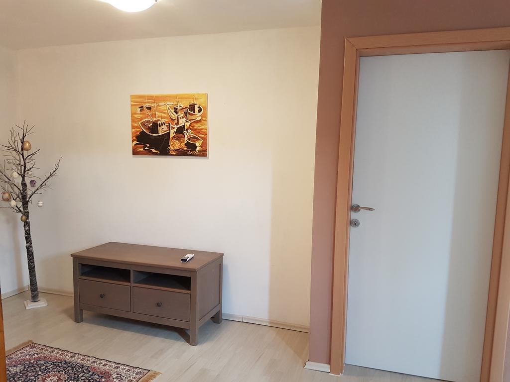 Apartment Casa Eni Drazice エクステリア 写真